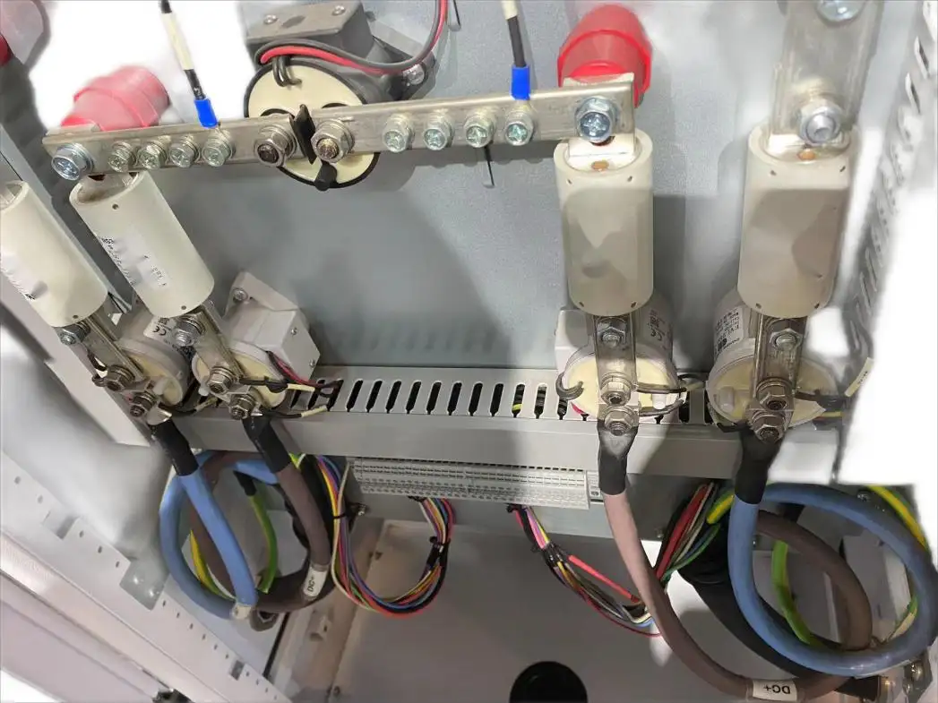 Application of High Voltage DC Fuse in EV DC Charging Station 3